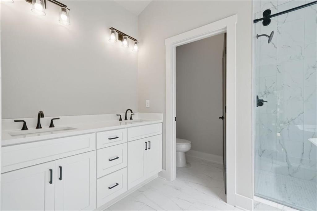 257 Gallery Court Property Photo 29