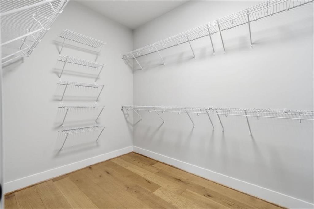 257 Gallery Court Property Photo 33