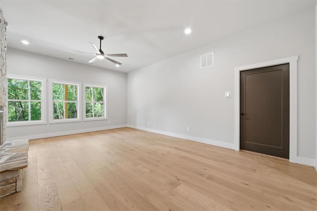 257 Gallery Court Property Photo 35