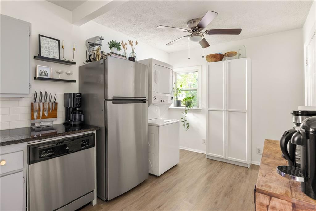 865 Stokeswood Avenue Se Property Photo 10