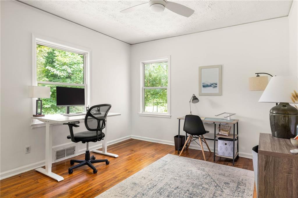 865 Stokeswood Avenue Se Property Photo 16