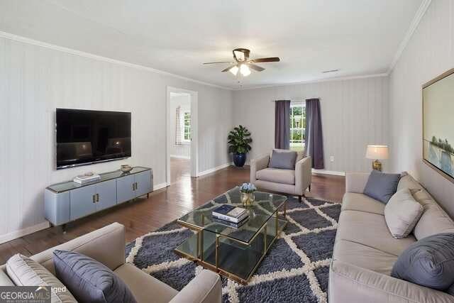 10 Betty K Avenue Property Photo 4