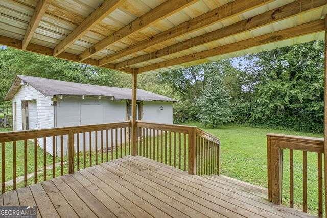 10 Betty K Avenue Property Photo 17