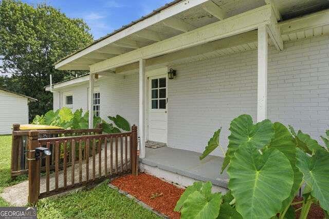 10 Betty K Avenue Property Photo 29