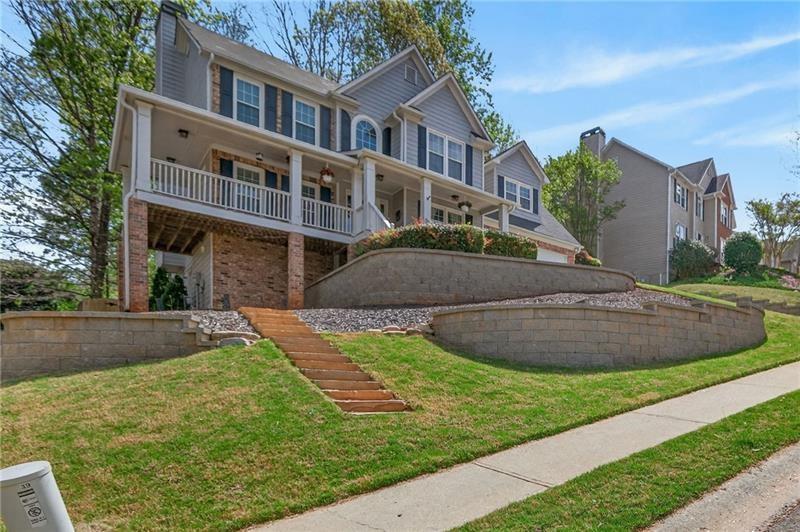 53 Crestview Drive Property Photo 3