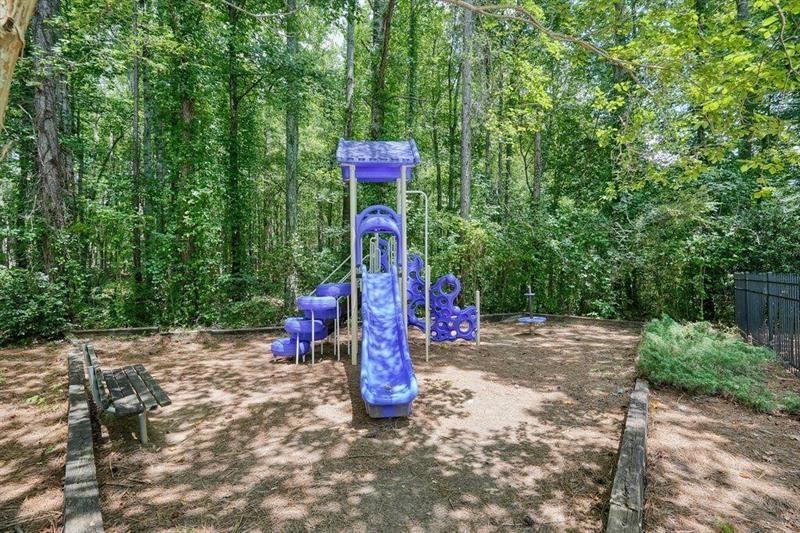 53 Crestview Drive Property Photo 44