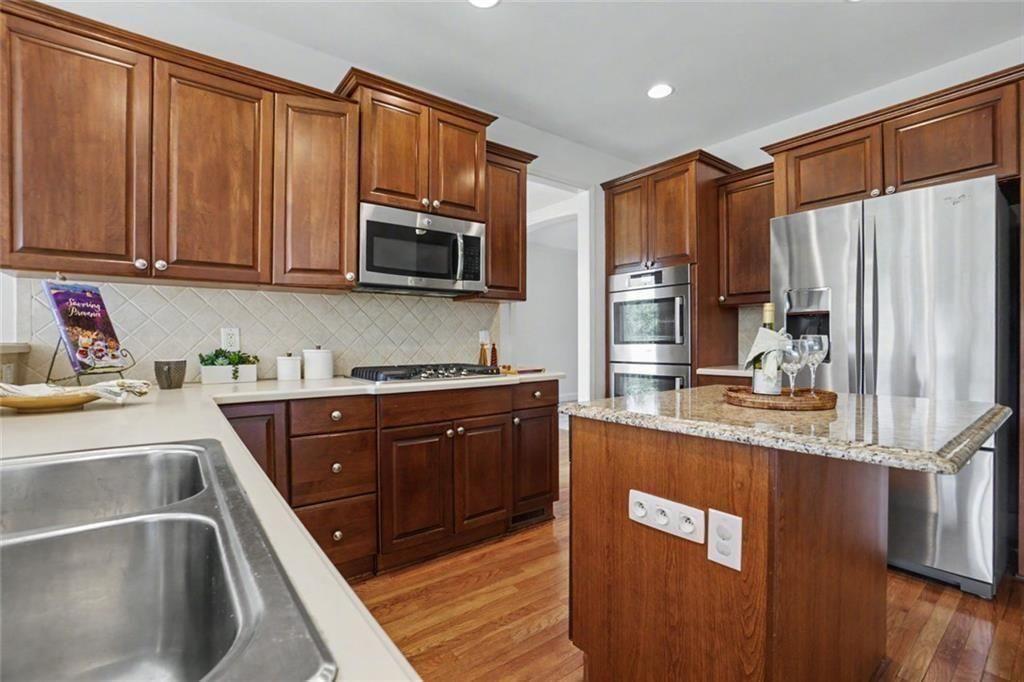 140 Waterstone Pointe Property Photo 17