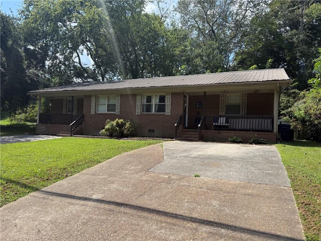 429 Jenkins Road Property Photo 1