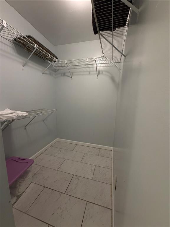 7819543 Property Photo 16