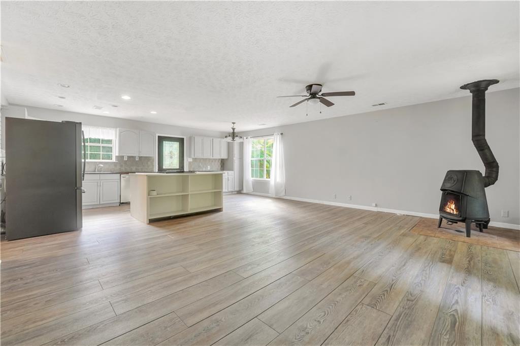 376 Doe Lane Property Photo 15