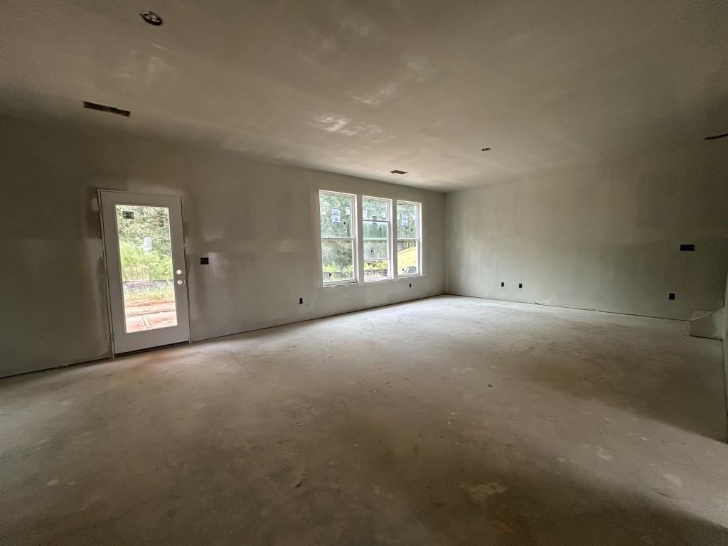 190 Ruby Robin Road Property Photo 4