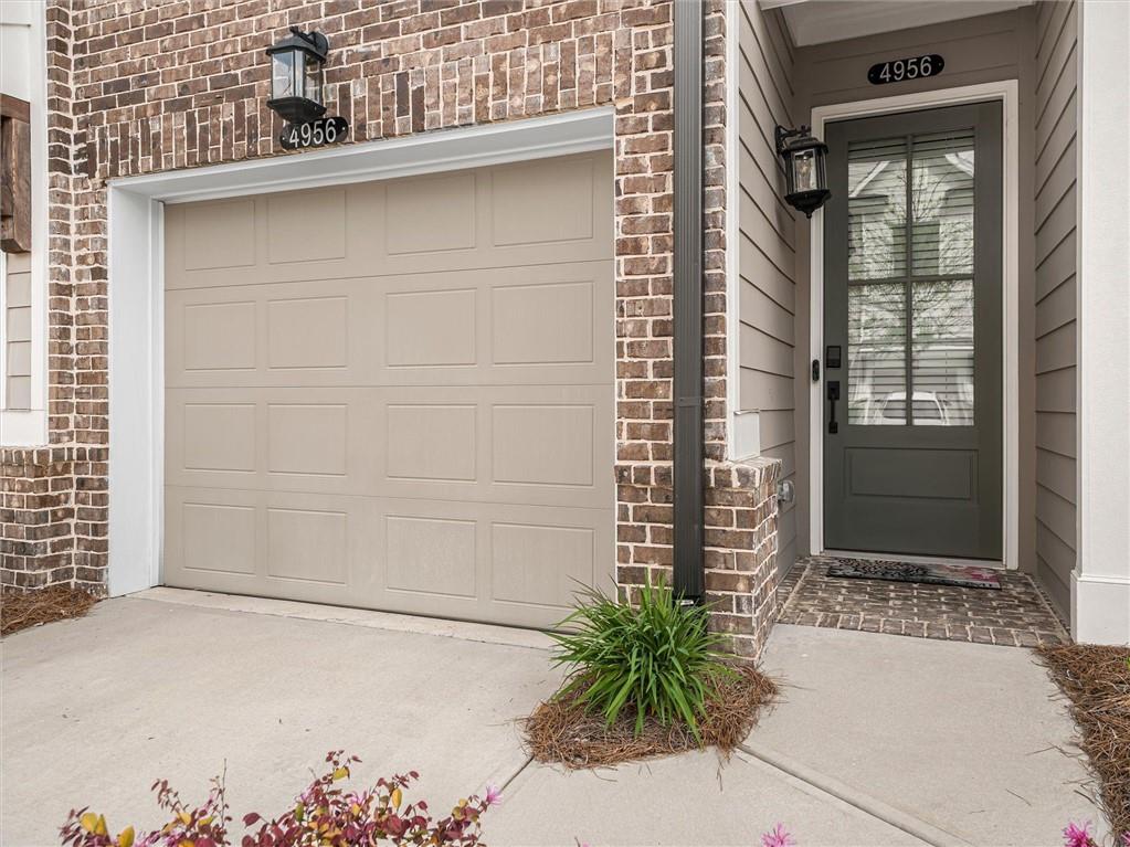 4956 Sudbrook Way Property Photo 2