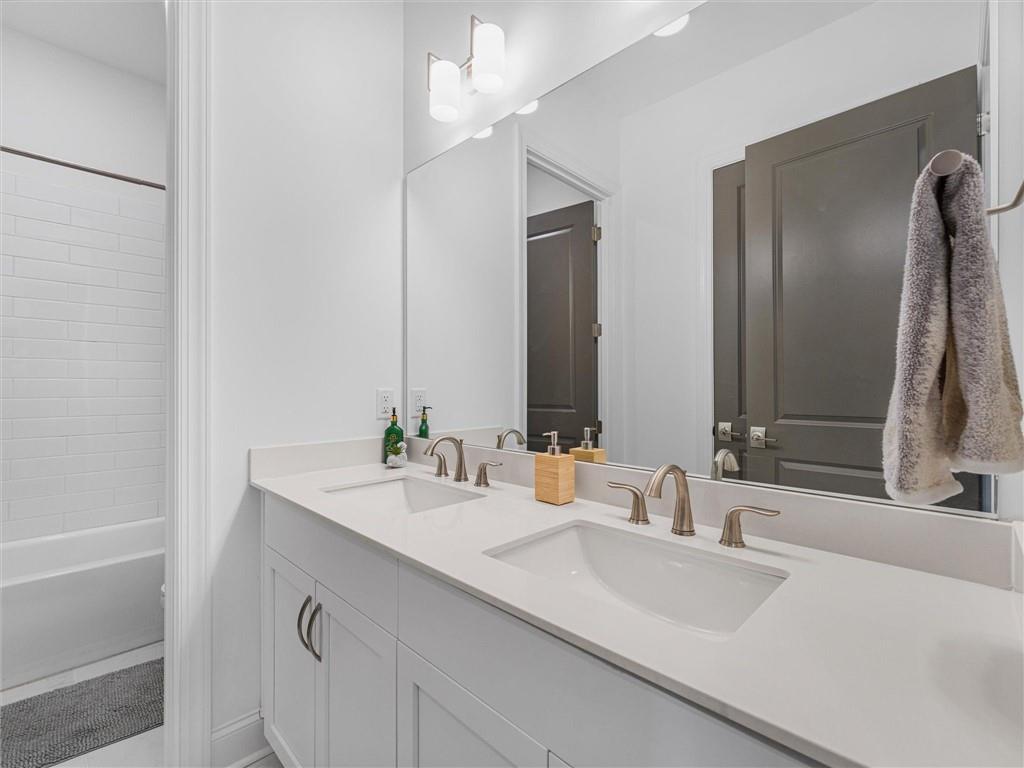4956 Sudbrook Way Property Photo 32