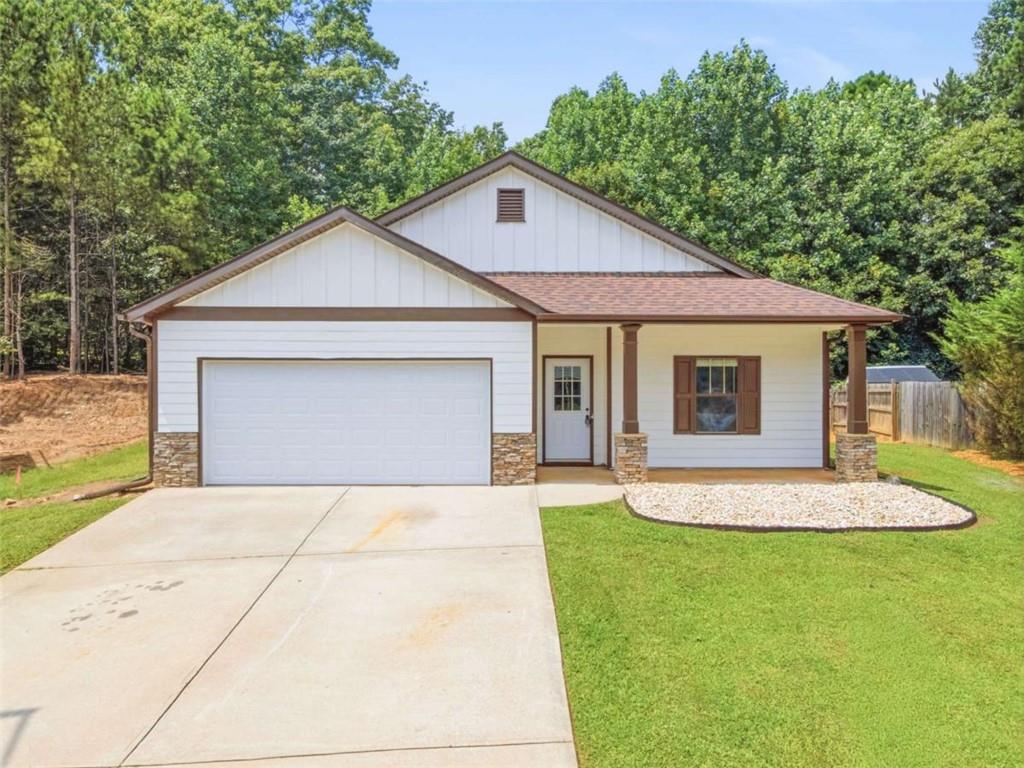 752 Stable View Loop Property Photo 1