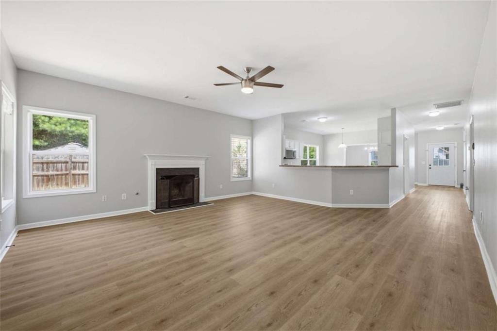 752 Stable View Loop Property Photo 9