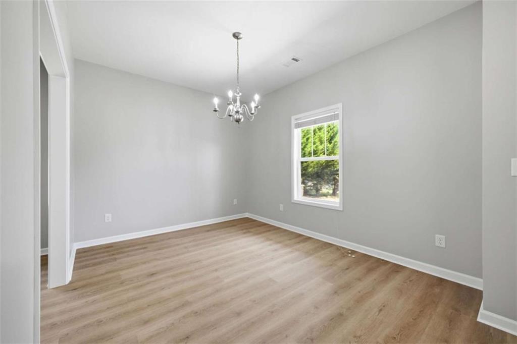 752 Stable View Loop Property Photo 15