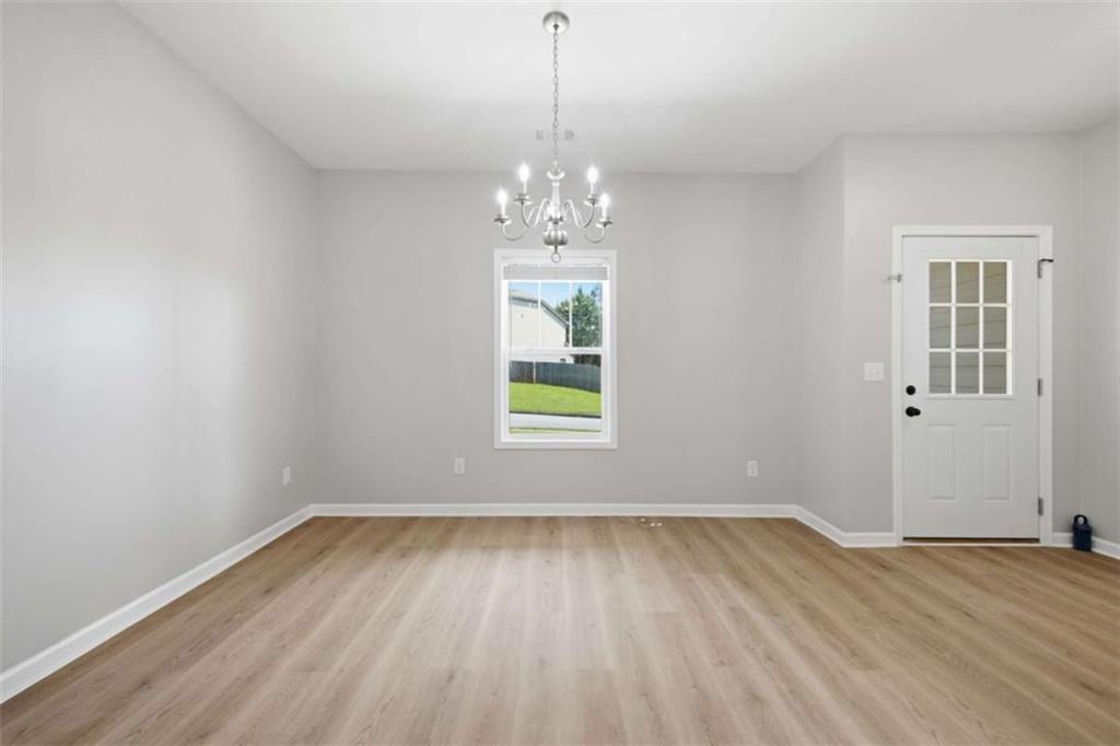 752 Stable View Loop Property Photo 16