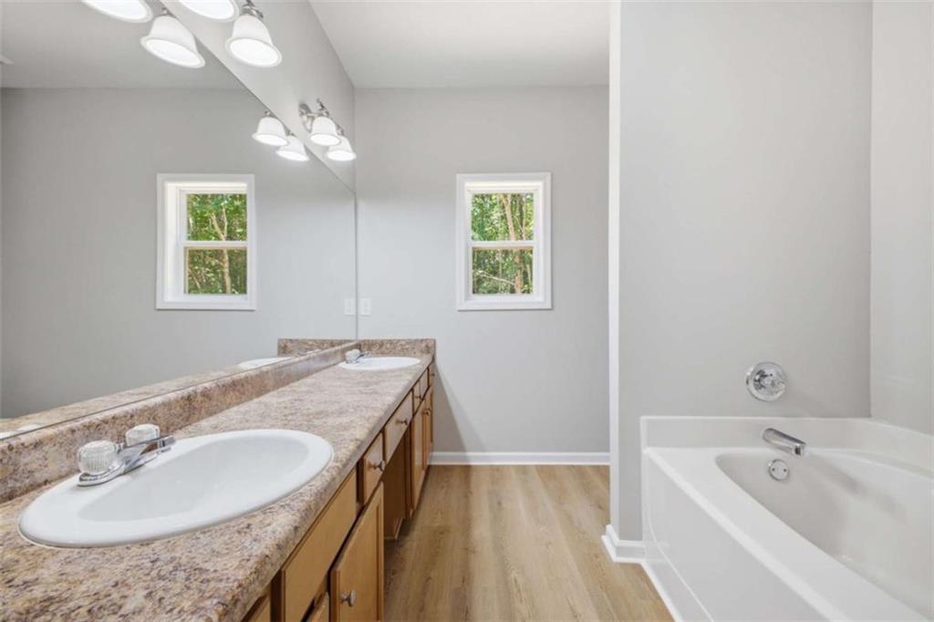 752 Stable View Loop Property Photo 23