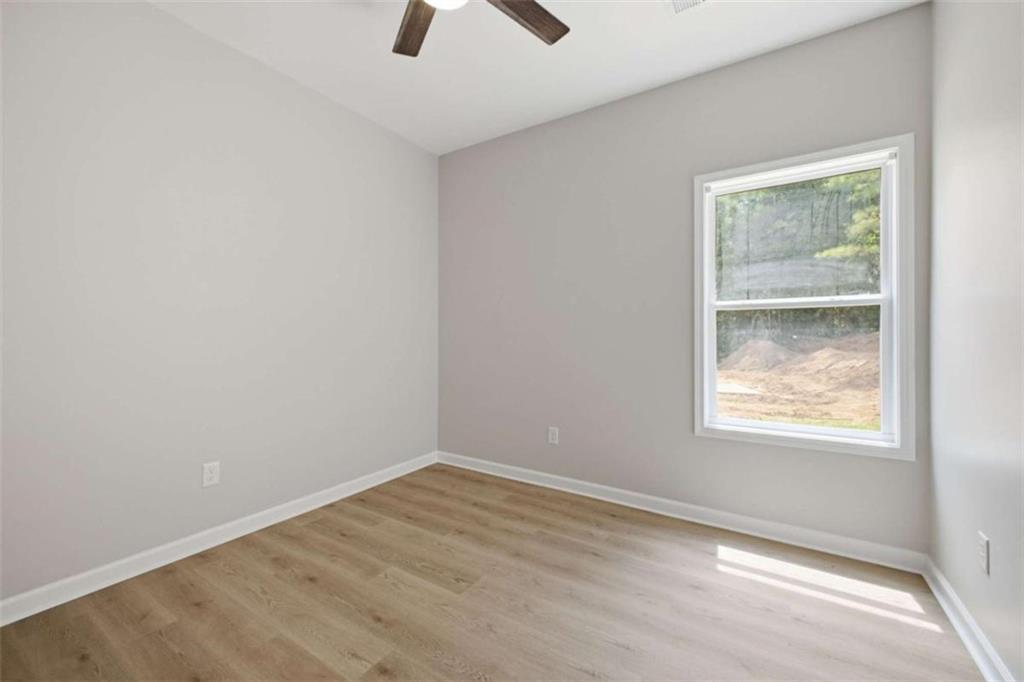 752 Stable View Loop Property Photo 28