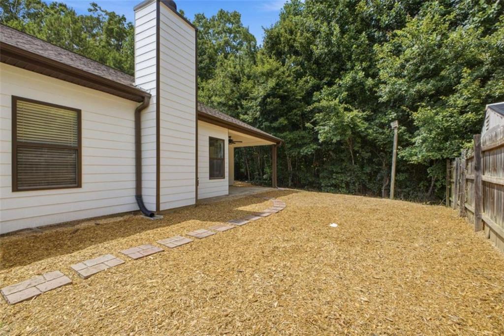 752 Stable View Loop Property Photo 36