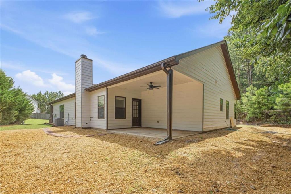 752 Stable View Loop Property Photo 37