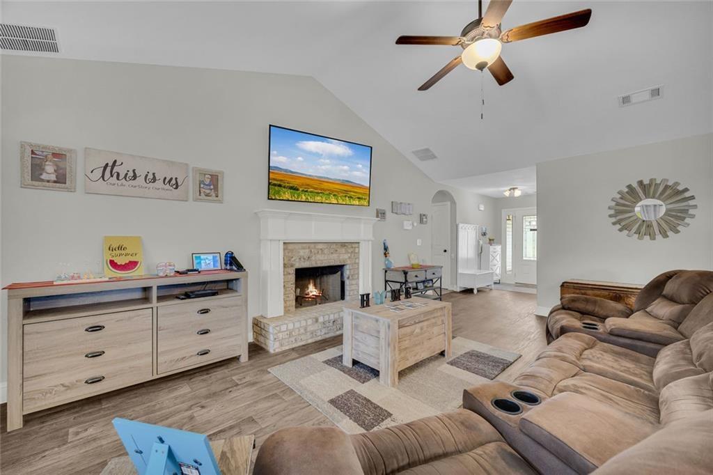 733 River Mist Circle Property Photo 4