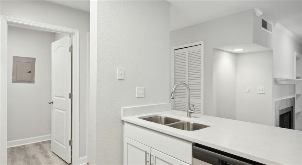 100 Pinhurst Drive Unit 918V Property Photo 1