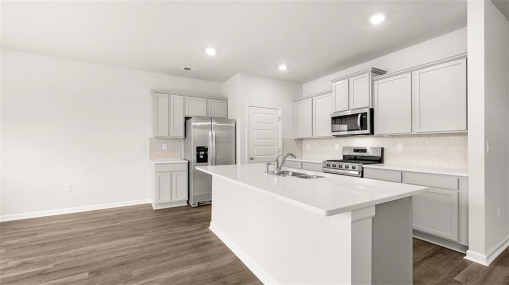 254 Defilippe Drive Property Photo 13