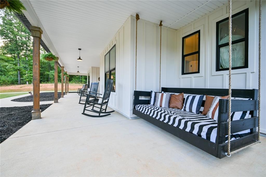 61 Peninsula Drive Property Photo 10
