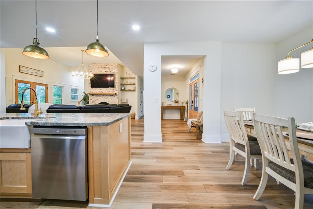 61 Peninsula Drive Property Photo 40