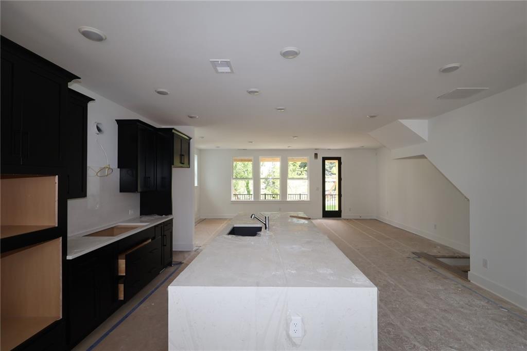 744 Auguste Avenue Property Photo 7