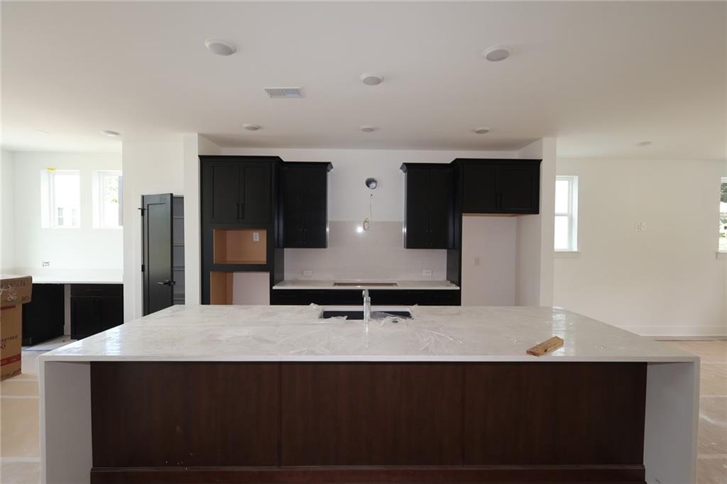 744 Auguste Avenue Property Photo 8