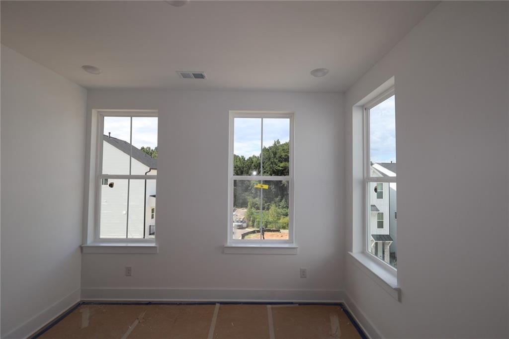 744 Auguste Avenue Property Photo 10