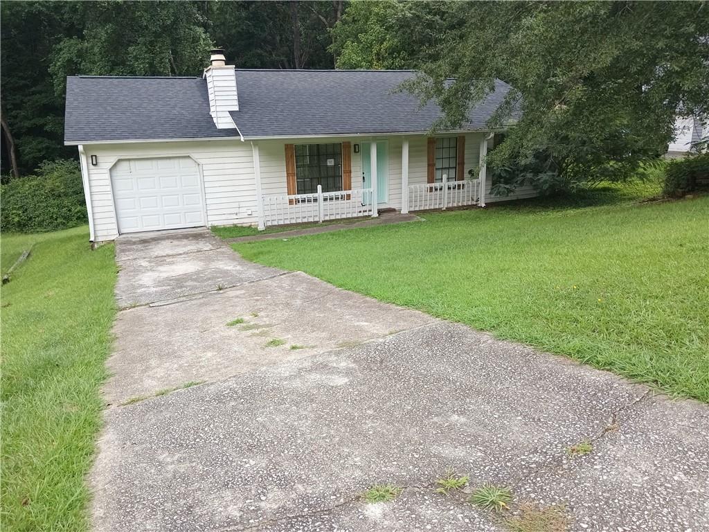 1063 Salisbury Trail Property Photo 1