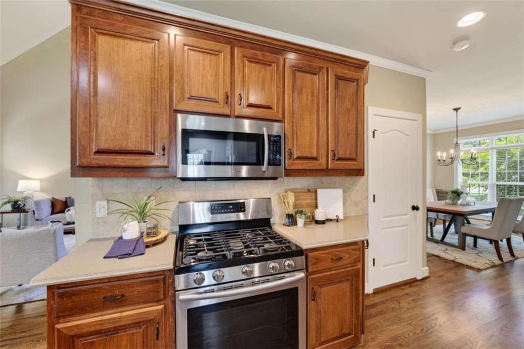 4190 Lakeside Boulevard Property Photo 14