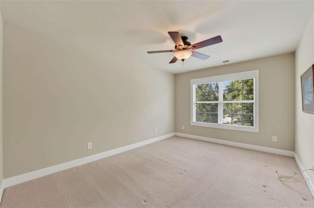4190 Lakeside Boulevard Property Photo 34