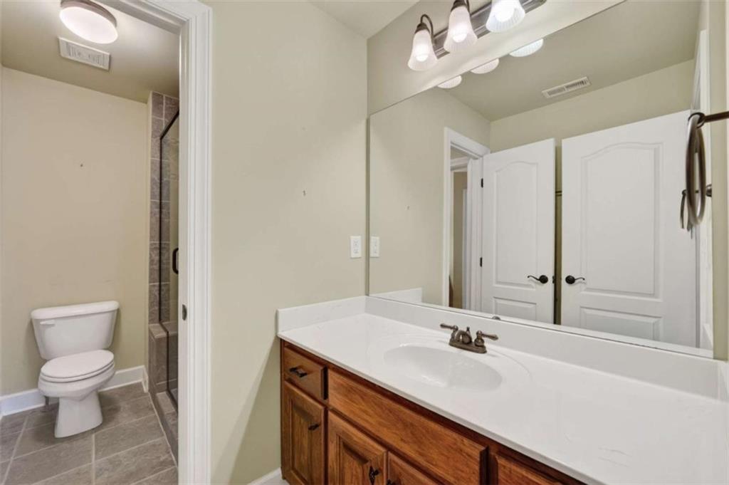 4190 Lakeside Boulevard Property Photo 36