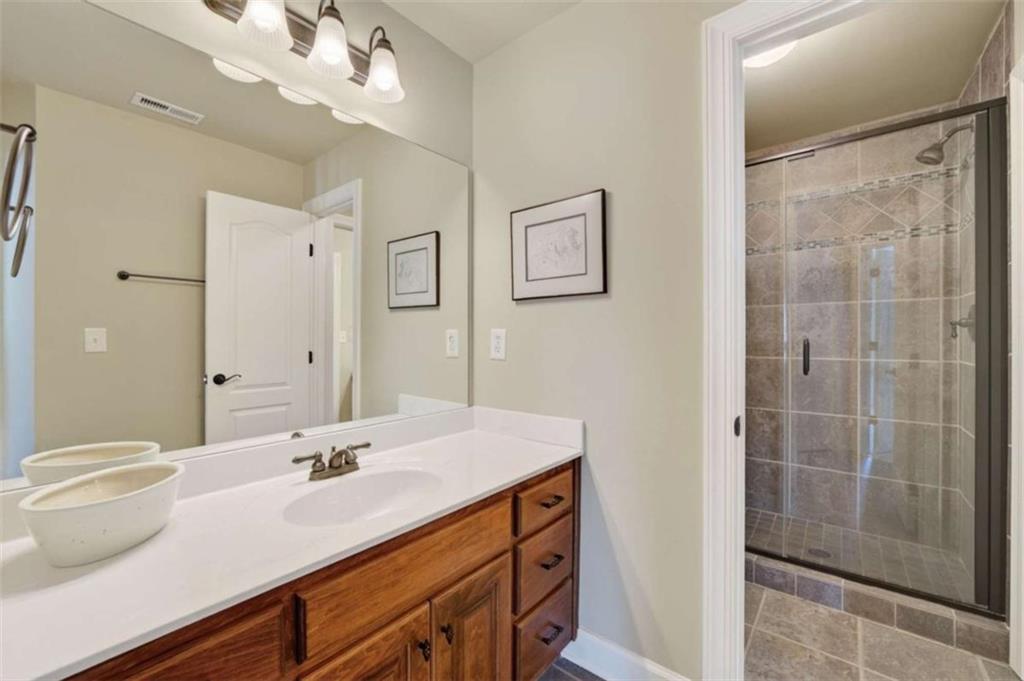 4190 Lakeside Boulevard Property Photo 39