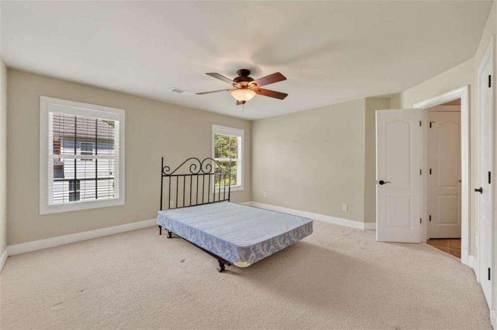 4190 Lakeside Boulevard Property Photo 40