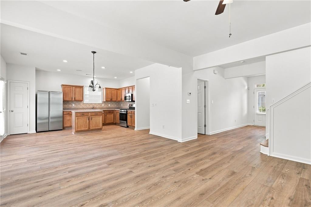 3342 Briaroak Drive Property Photo 4