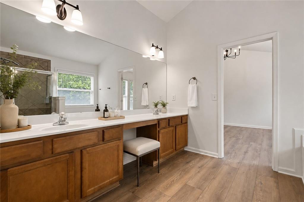 3342 Briaroak Drive Property Photo 16