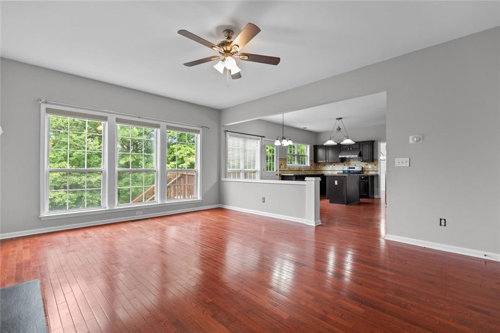 7819645 Property Photo 17