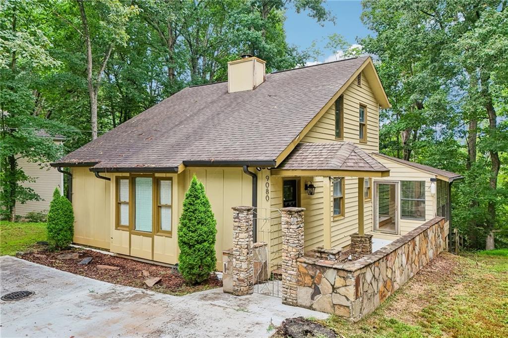 9080 Pine Tree Circle Property Photo 1