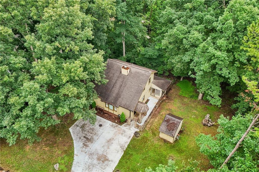 9080 Pine Tree Circle Property Photo 36