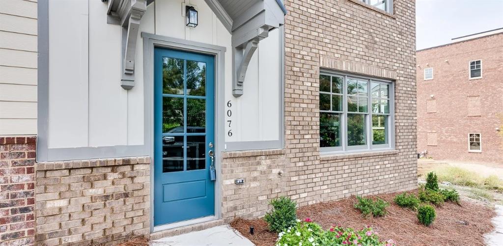 6076 Cushing Circle Property Photo 3
