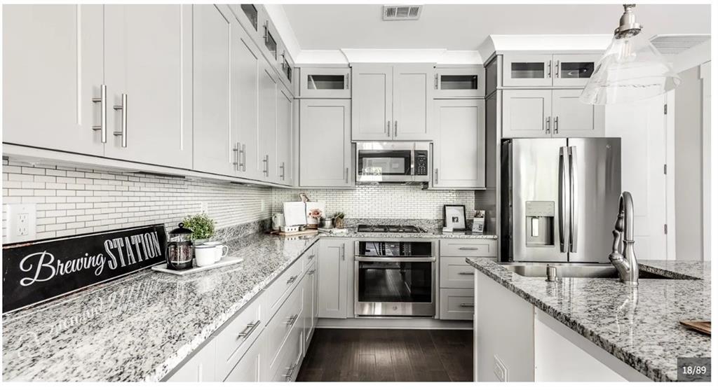 6076 Cushing Circle Property Photo 11