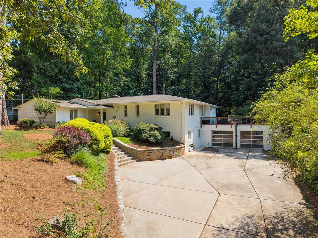 4091 Peachtree Dunwoody Road Ne Property Photo 1