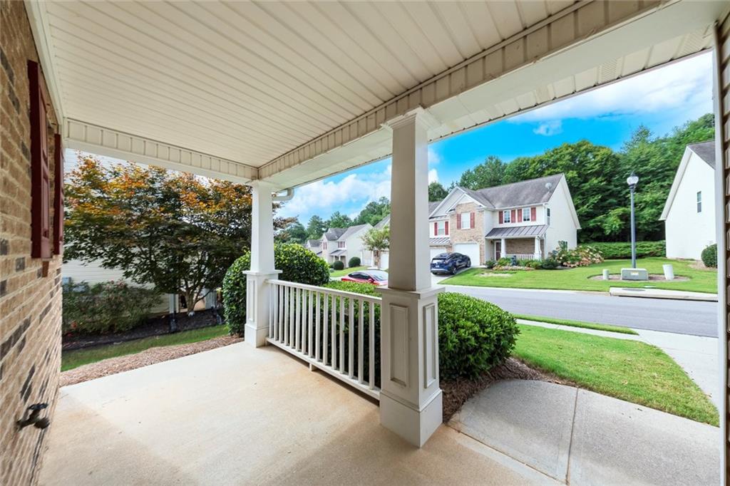 233 Fox Creek Boulevard Property Photo 4