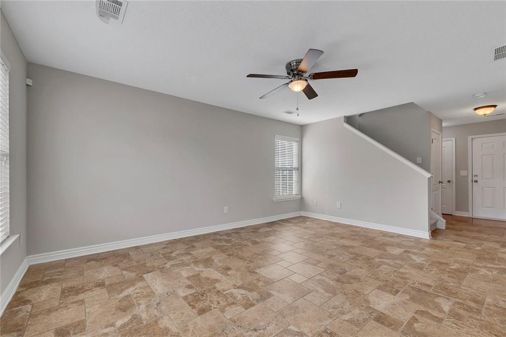 233 Fox Creek Boulevard Property Photo 9