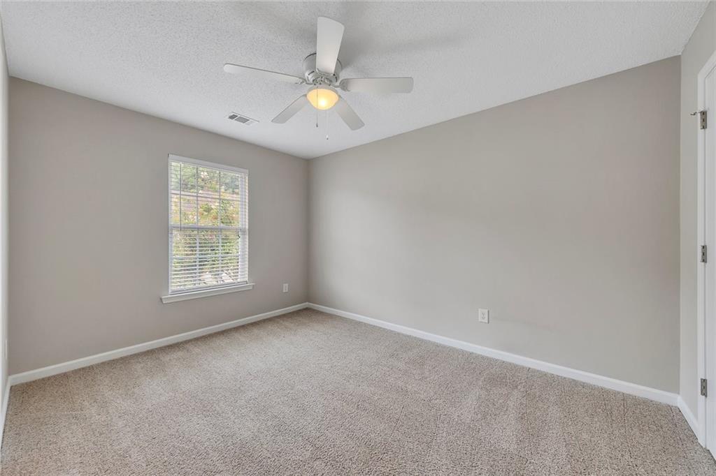 233 Fox Creek Boulevard Property Photo 22